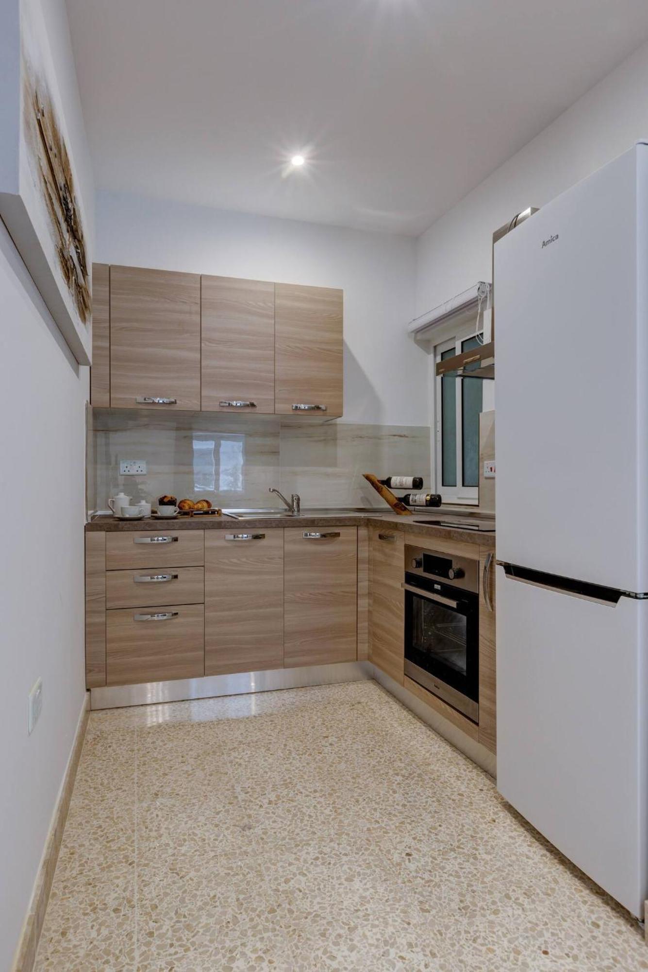 Uptown Mellieha By Homely Exterior photo
