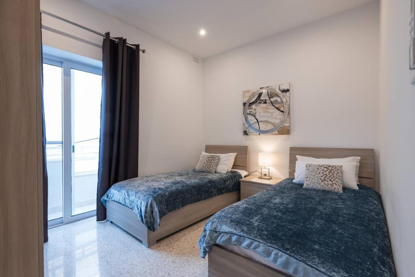 Uptown Mellieha By Homely Exterior photo