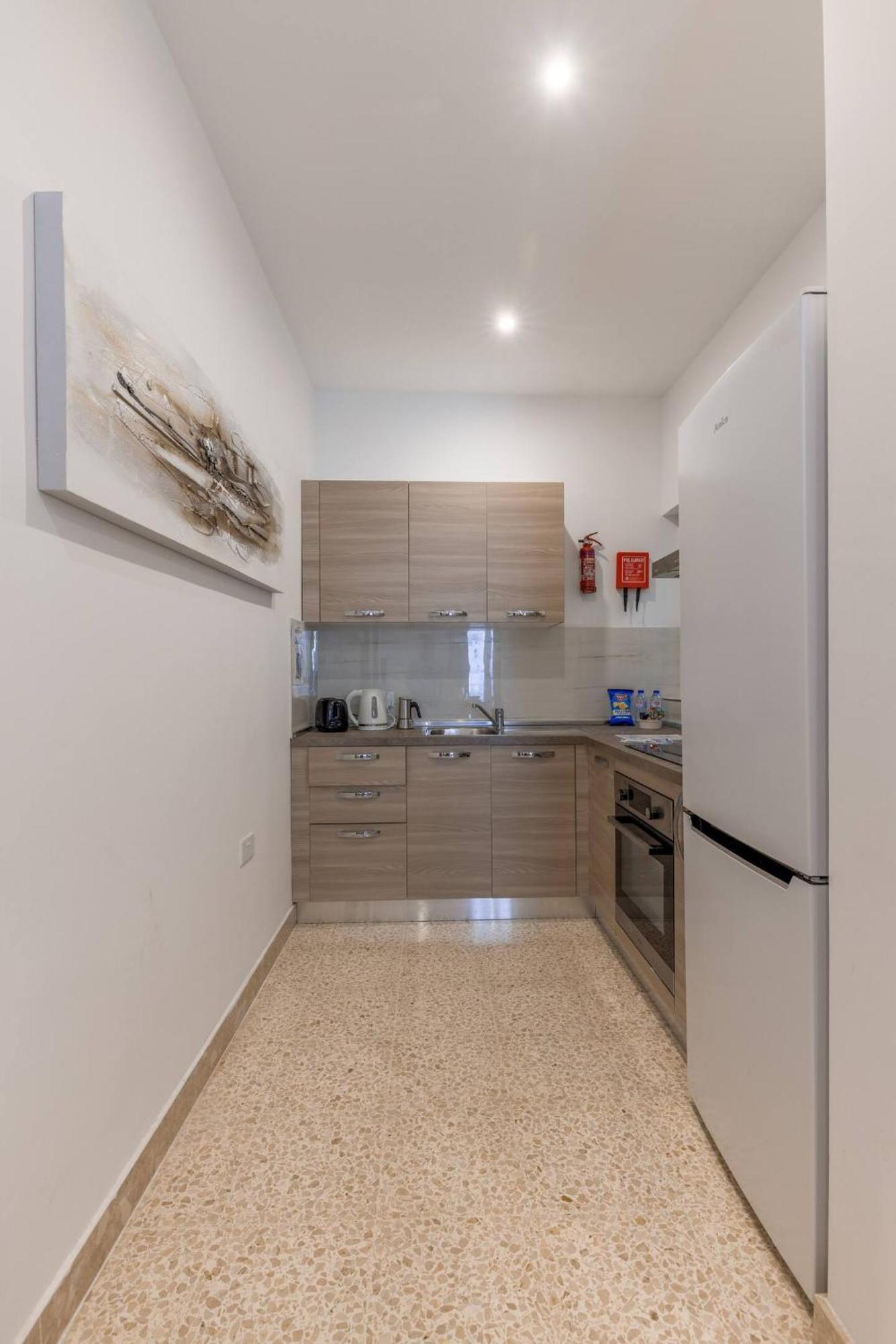 Uptown Mellieha By Homely Exterior photo